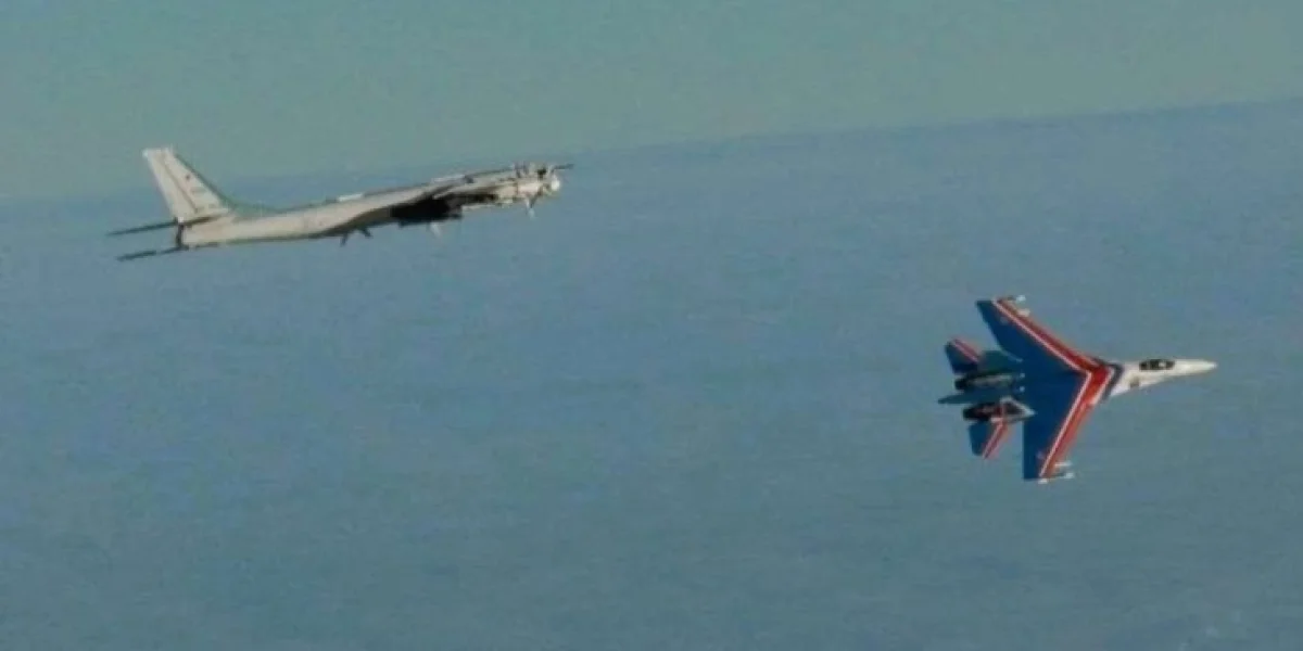 Альянс в шоке: «Русские витязи» на Су-35 с полным боевым комплектом показали НАТО, где их место, пока Пентагон застрял в Иране