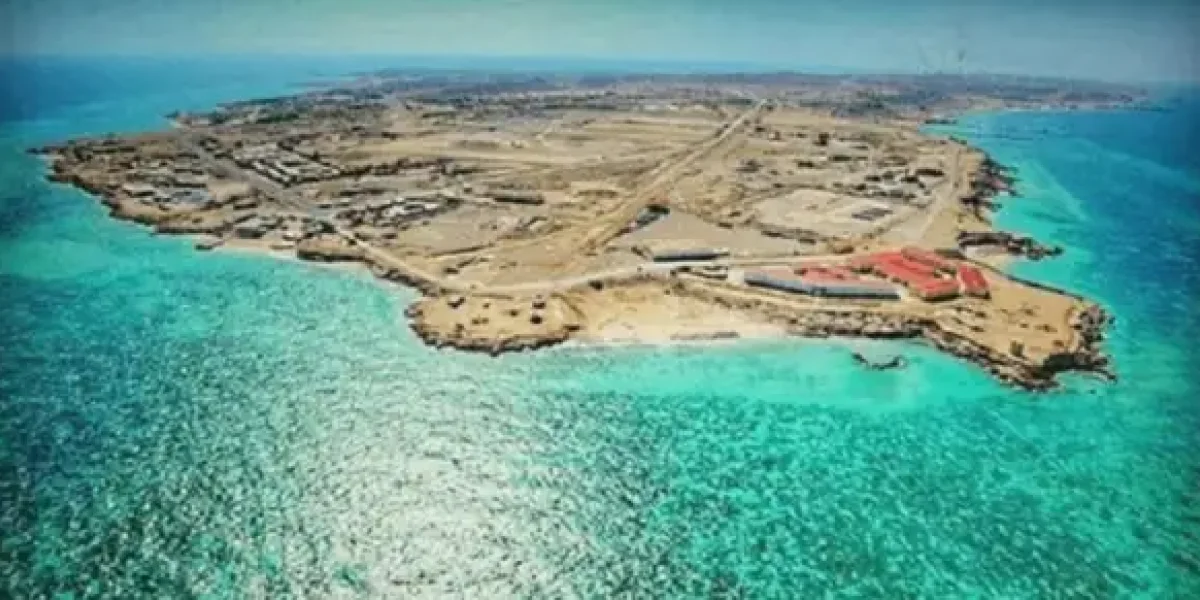 Трамп готовит высадку на иранский остров Харк. Чем это чревато для АЭС в Бушере, которую мы строим?