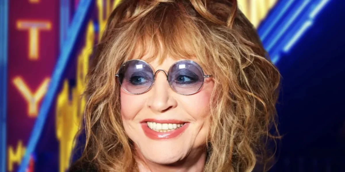 Алла Пугачёва поздравила поклонников с приходом весны и возродила свою традицию «разрешать» новый сезон Алла Пугачёва поздравила поклонников с приходом весны и возродила свою традицию «разрешать» новый сезон