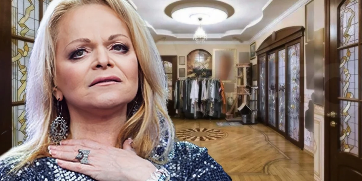 Лариса Долина бесплатно получит новую квартиру: народную артистку не бросили в беде Лариса Долина бесплатно получит новую квартиру: народную артистку не бросили в беде