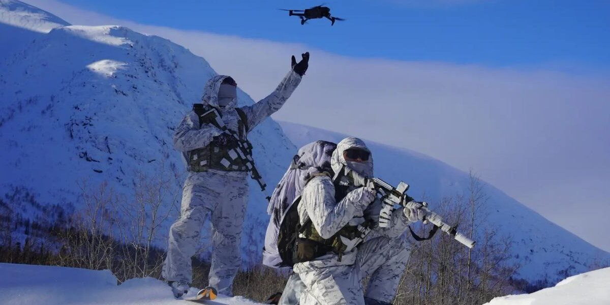 В Заполярье стартовали арктические сборы подразделений СОБР Росгвардии