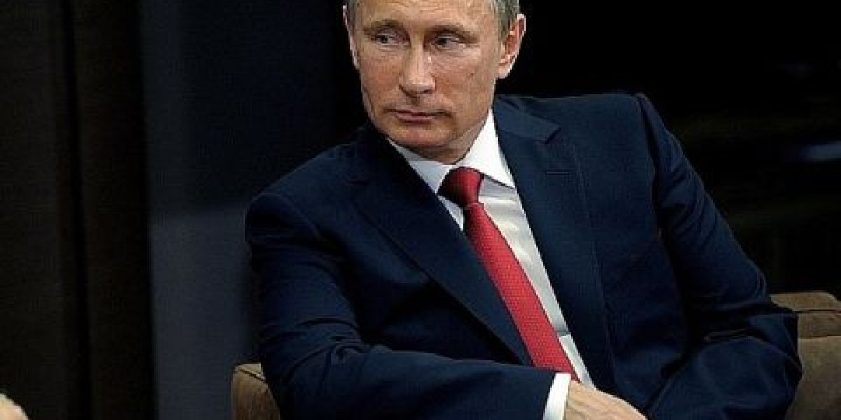 Путин поручил проработать уход России с газового рынка Европы