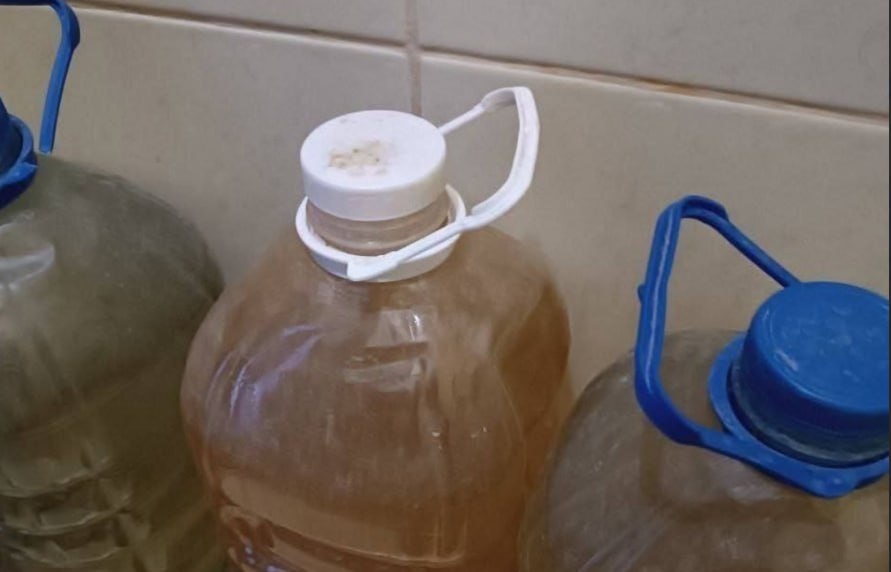 Деньги Минобороны "вымыло в трубу". Карманы подрядчиков набиты?