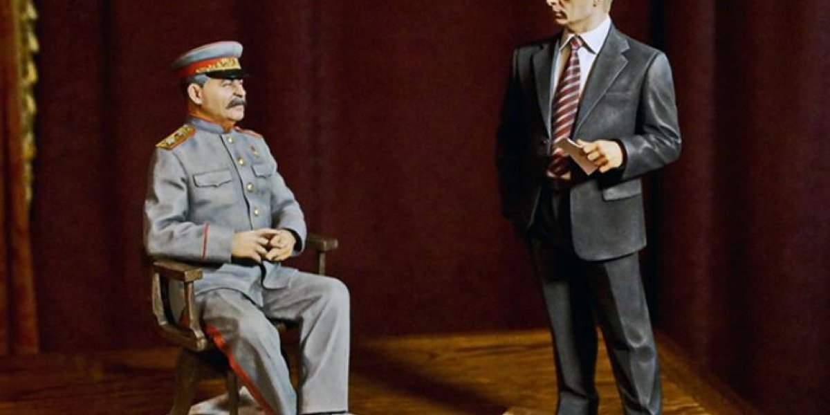 «Путину мешают враги. Сталину тоже мешали, но он смог достичь успеха. Где логика?»: эксперт о провалах власти