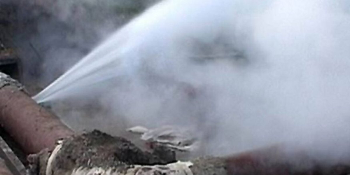 &laquo;Лопаются не только трубы, но и терпение людей. Воров пора посадить!&raquo;: в Госдуме требуют реформ в ЖКХ