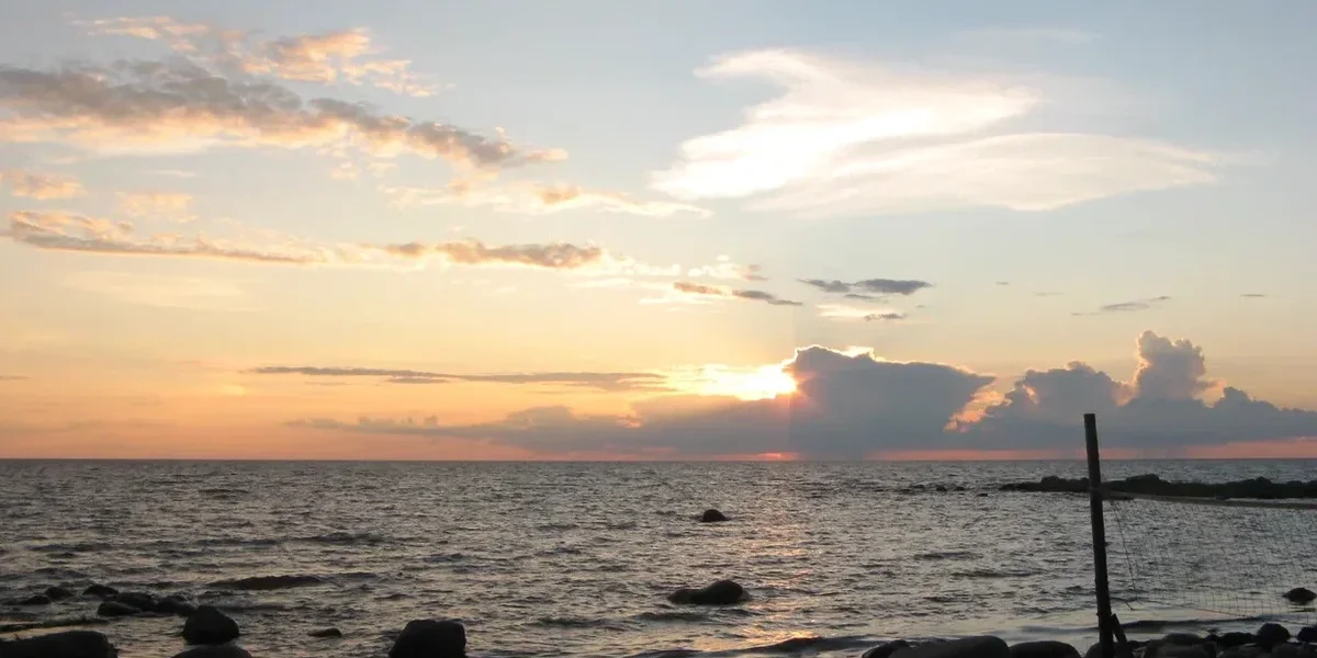 В Новороссийске ввели режим ЧС после атаки украинских беспилотников В Новороссийске ввели режим ЧС после атаки украинских беспилотников