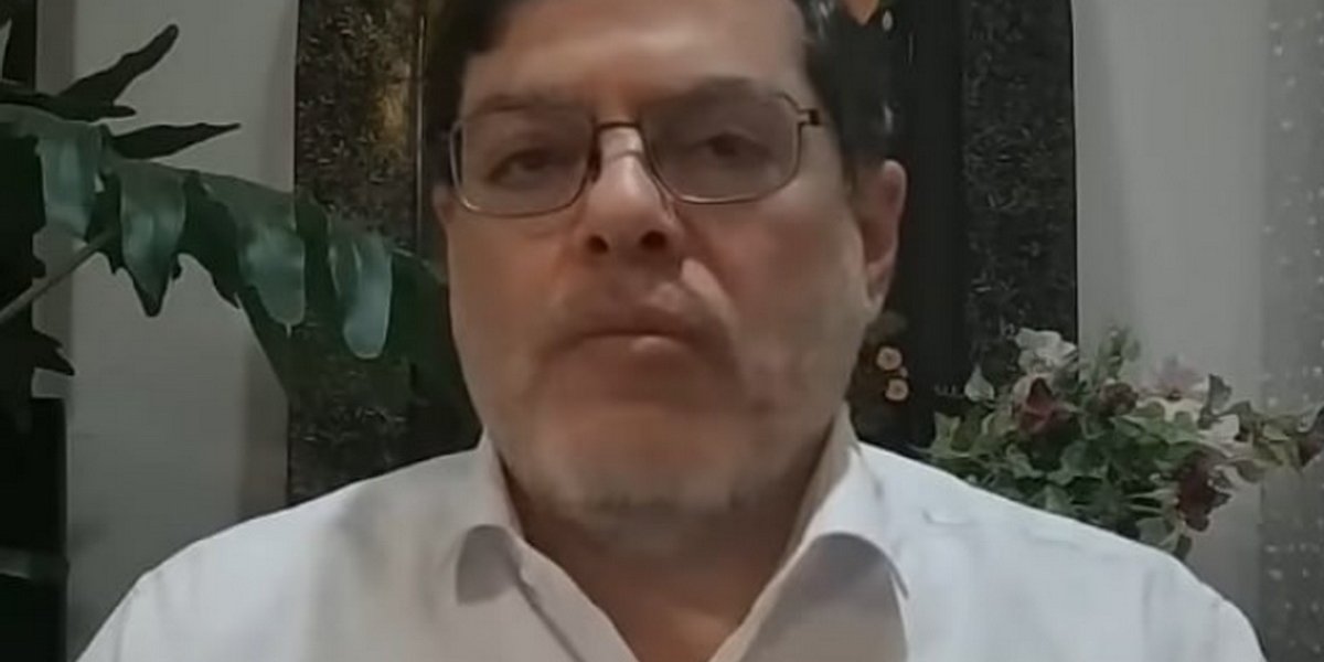 «Нельзя усидеть на двух стульях»: профессор Маранди объяснил взрывы в ОАЭ и Катаре после ударов США и Израиля по Ирану «Нельзя усидеть на двух стульях»: профессор Маранди объяснил взрывы в ОАЭ и Катаре после ударов США и Израиля по Ирану