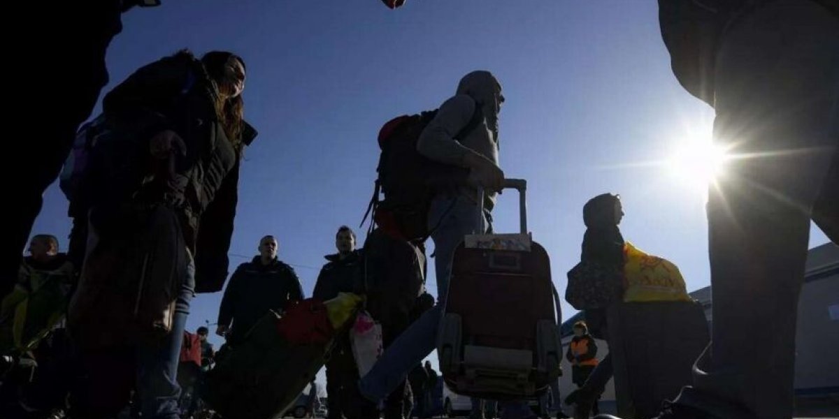 &laquo;Засиделись&raquo;: Ирландия готова платить, чтобы украинцы уехали