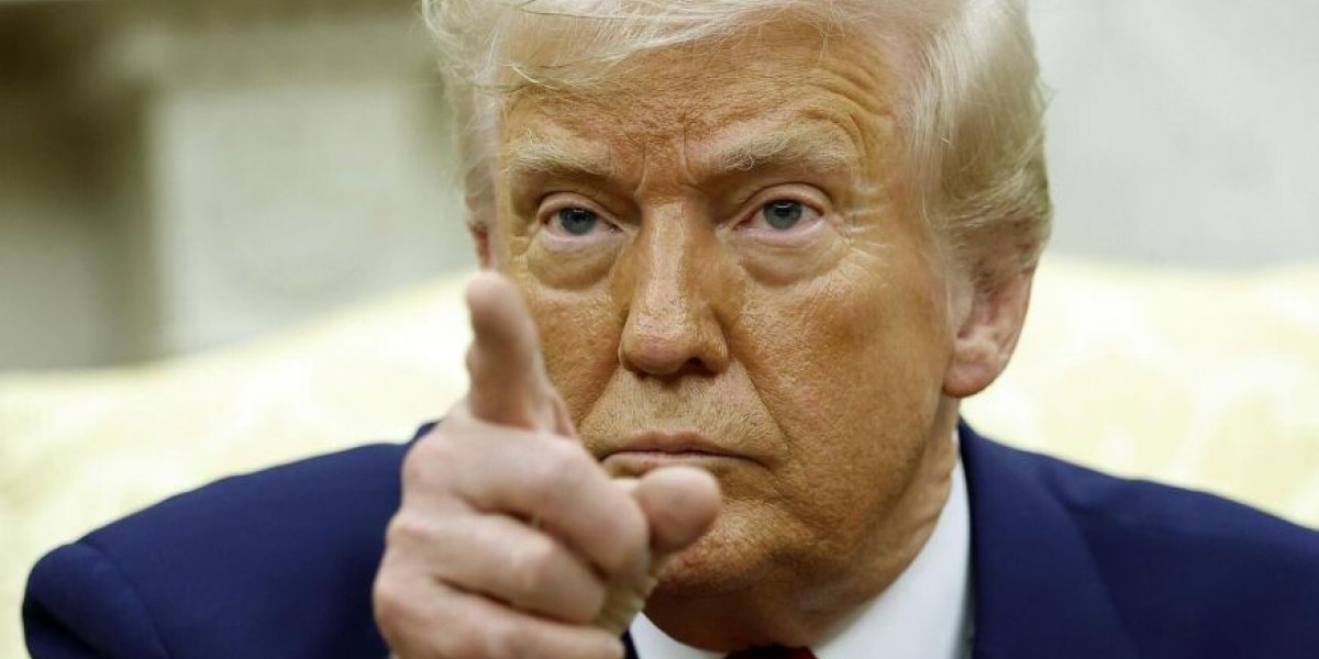 Ультиматум Трампа истекает: кто капитулирует? Идёт отправка артиллерии. К чему бы это? Ультиматум Трампа истекает: кто капитулирует? Идёт отправка артиллерии. К чему бы это?