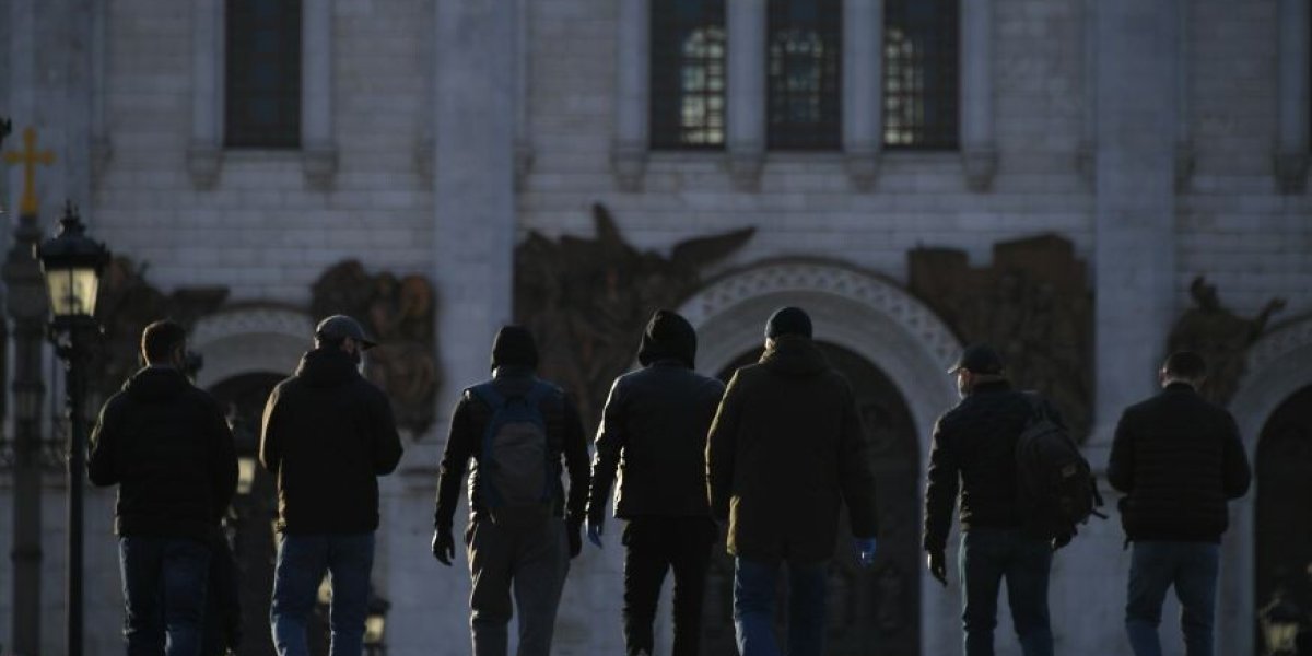 Россия на грани демографического провала: мигранты и рождаемость не смогут остановить массовую убыль населения