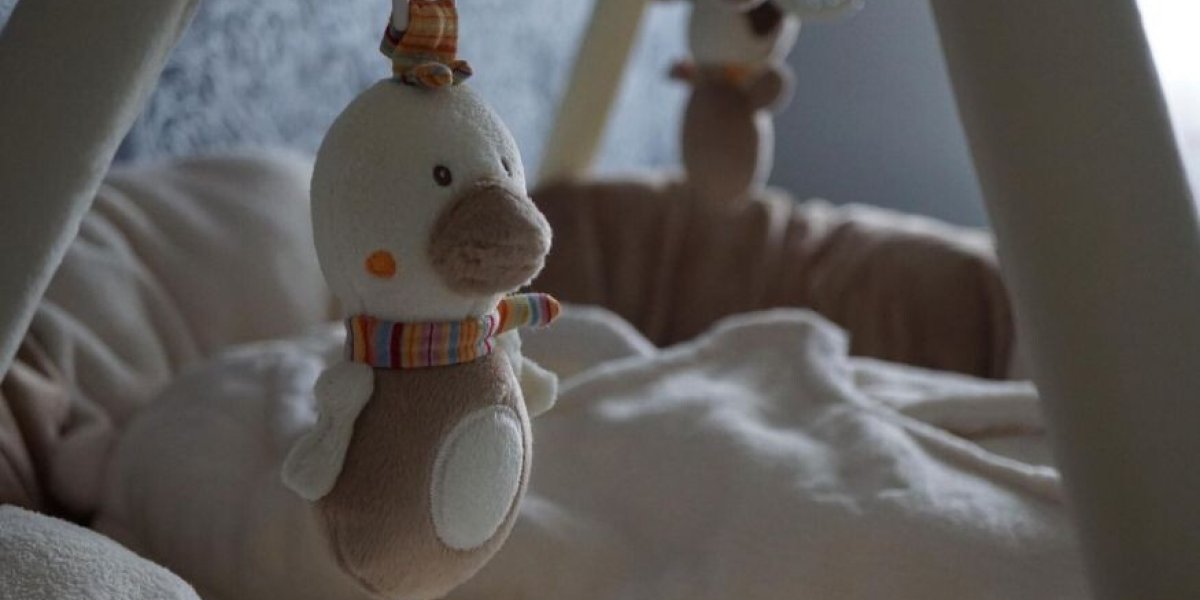 &laquo;Веры нет никакой. Только после службы в армии&raquo;: Для каких семей ужесточили выплаты на детей?