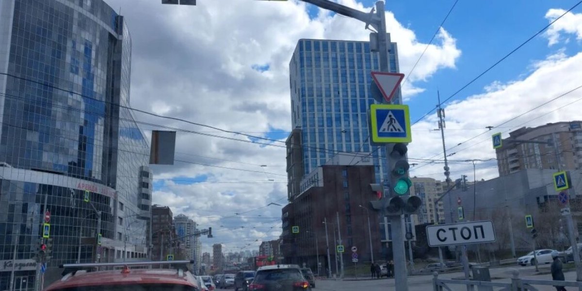 Губернатор раскрыл последствия атаки ВСУ на Екатеринбург: 9 человек пострадали