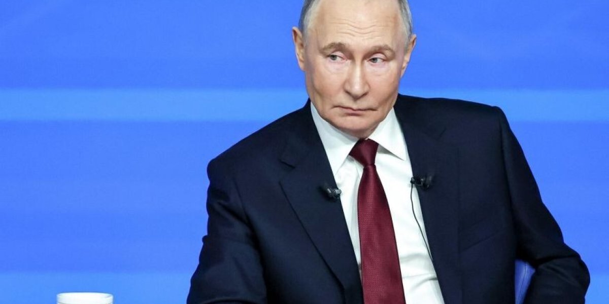 &laquo;В курсе всего&raquo;: Хазин раскрыл тайные источники информации Путина