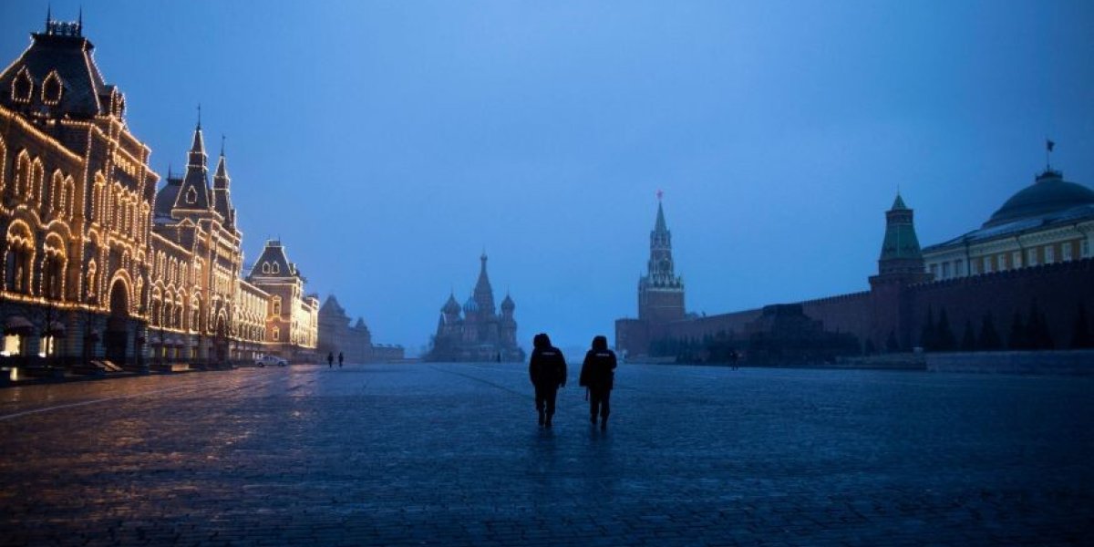 &laquo;Кризис нарастает, люди резко беднеют. Россия на пороге экономического и политического краха&raquo;: в Госдуме забили тревогу