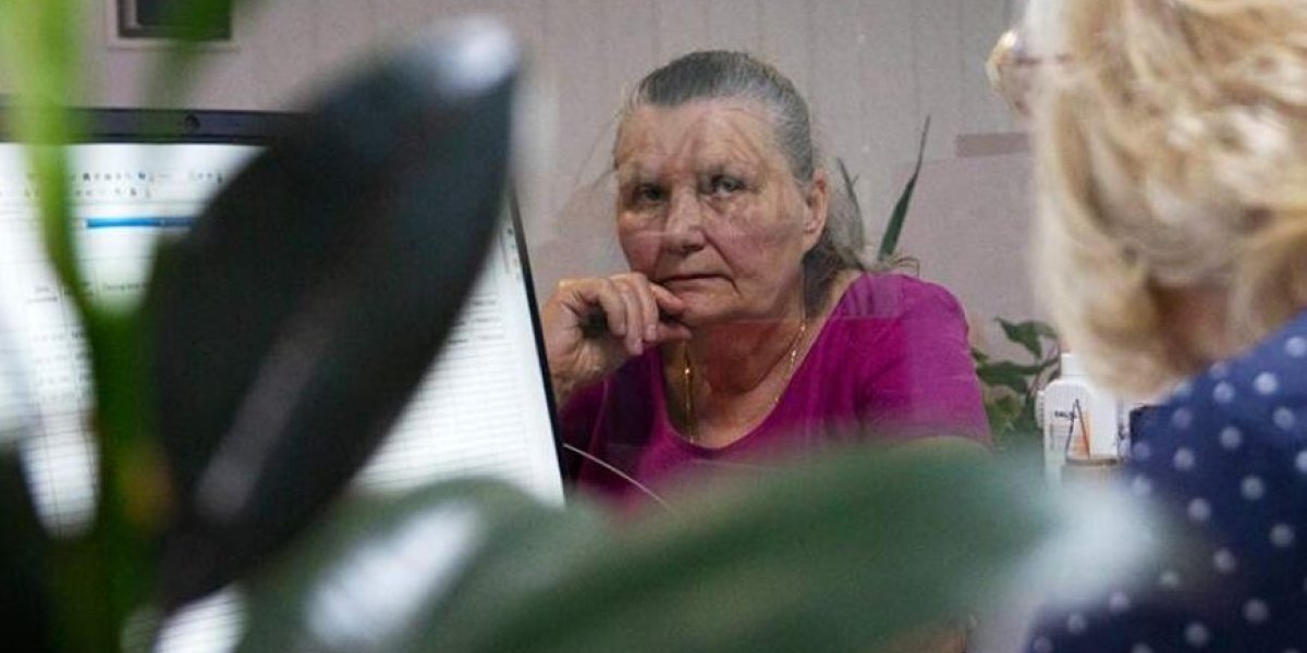 &laquo;Доплаты к пенсиям под угрозой: пенсионеры будут либо выживать на мизерных выплатах, либо работать&raquo;: депутат Госдумы