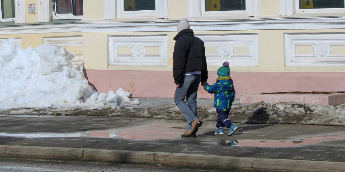 Жители УрФО пожаловались Артему Жоге на плохие дороги: &laquo;По всем обращениям дал поручения&raquo;