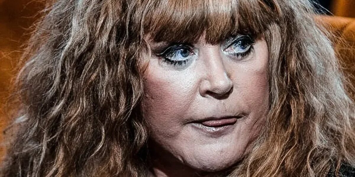 &laquo;Она заложница собственного высокомерия&raquo;: Госдуме прокомментировали возможное возвращение Аллы Пугачевой в Россию