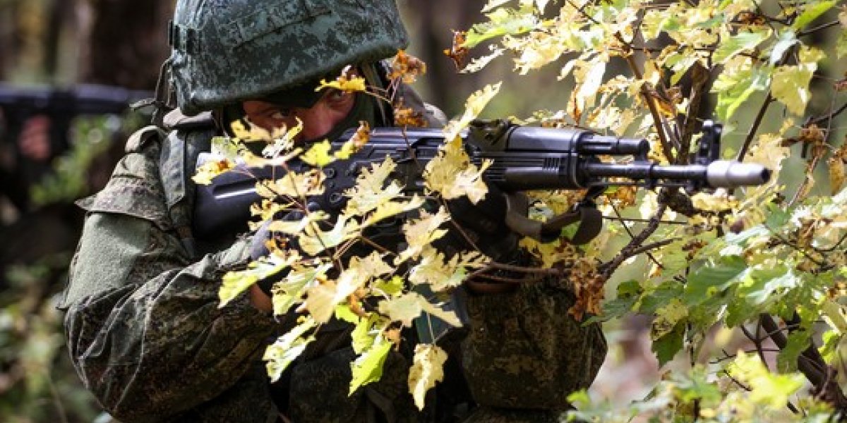 Раненый морпех пять дней в одиночку держал позиции под огнем ВСУ