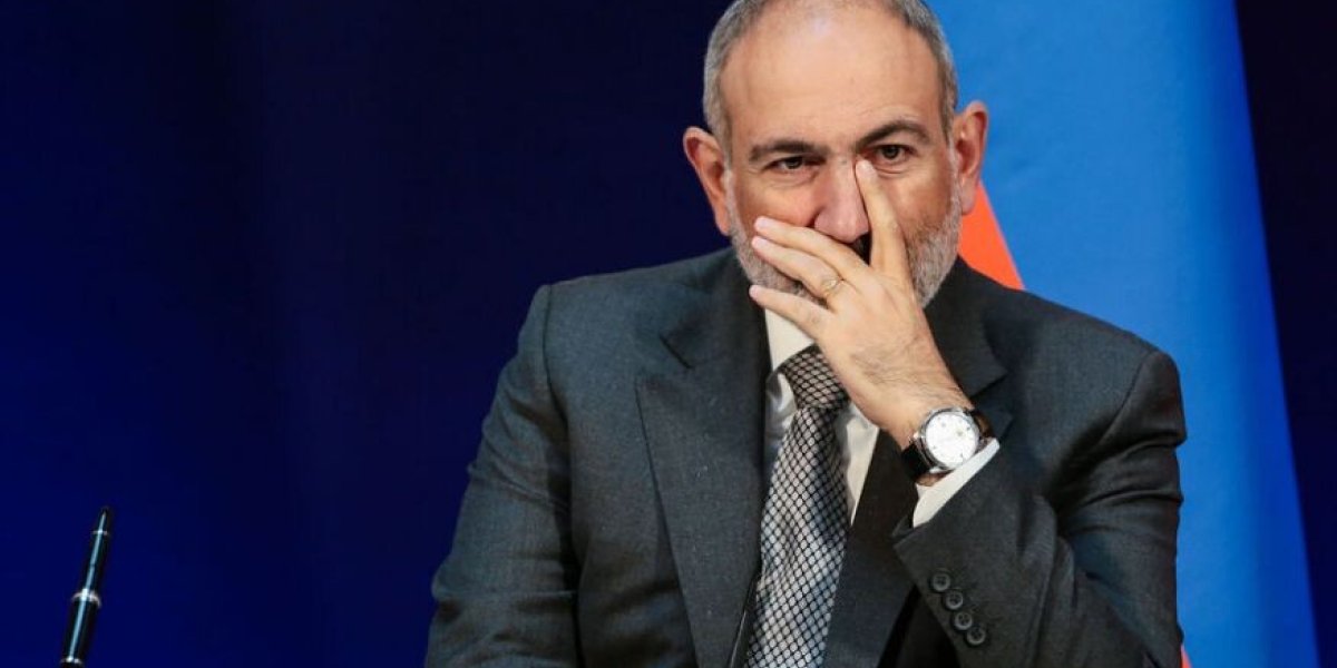 Пашиняну выдвинули ультиматум. Он пообещал завалить оппонентов чёрной икрой. Подробности