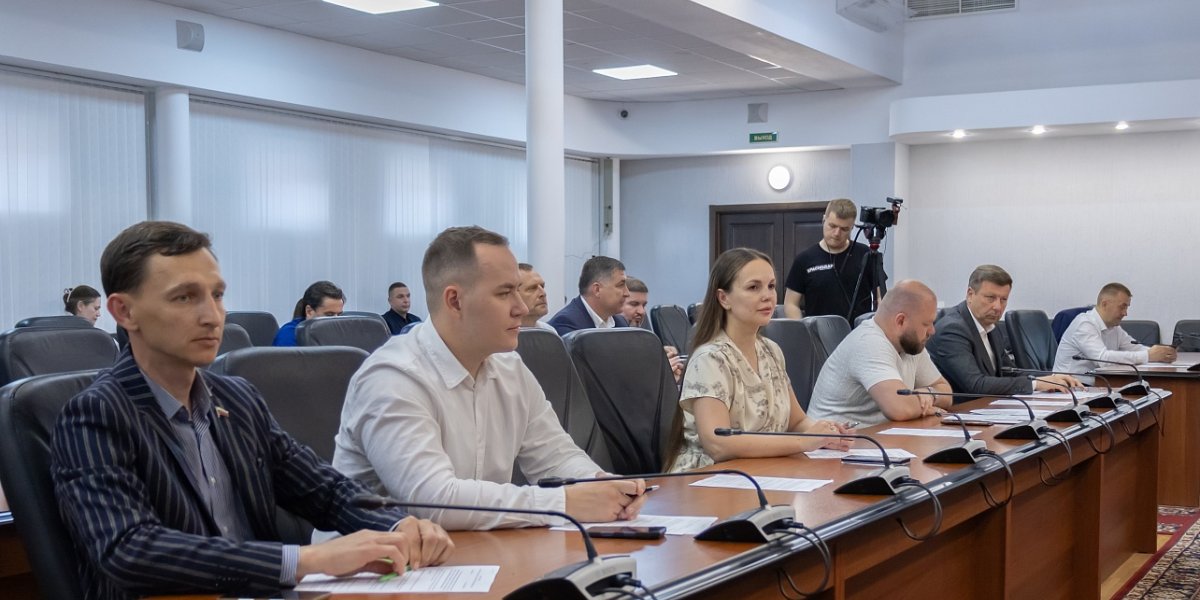 В Краснодаре прошло еженедельное заседание депутатов городской Думы