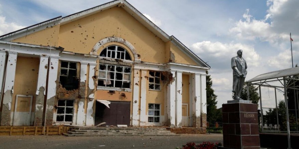 Правительство отправить в Суджу, а паркетных генералов со звездами в отпуск в Купянск: военкоры о завершении СВО