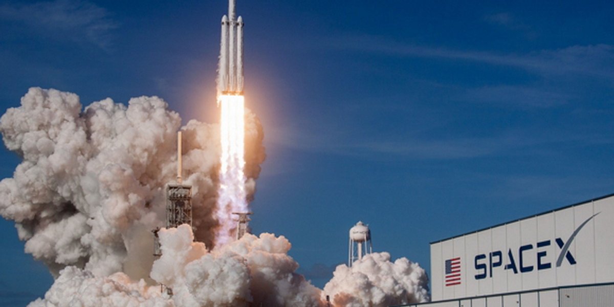 SpaceX оценили почти в $2 трлн: инвесторы сделали крупнейшую ставку на Илона Маска