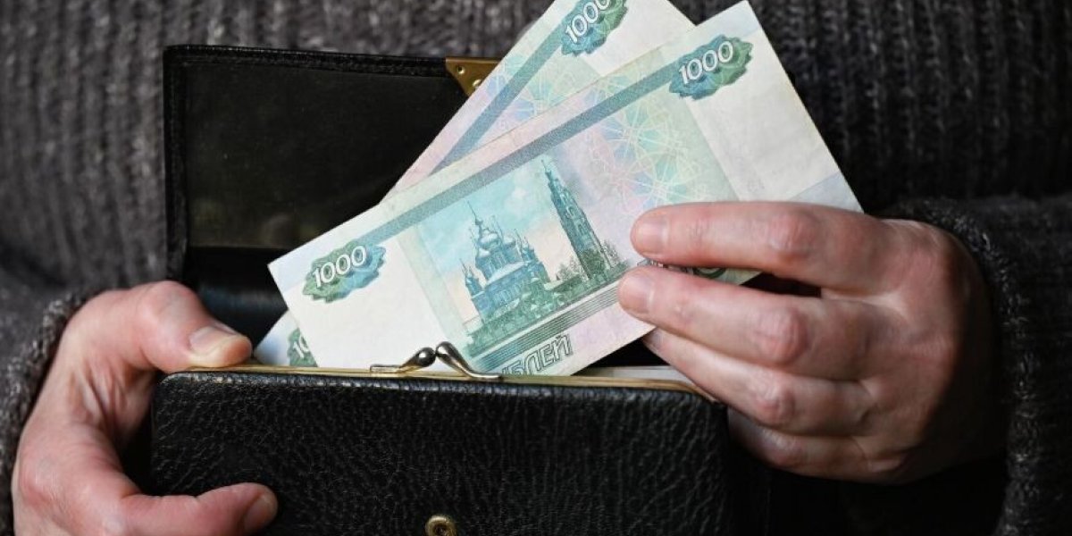 &laquo;Может хватить игнорировать бедных? Почему власти думают о том, что олигархи деньги теряют?&raquo;: в Госдуме негодуют