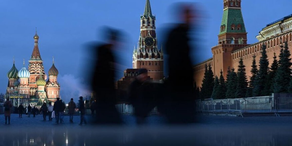 &laquo;Расходы придётся сокращать? Если перестать кормить банки, то проблема госдолга в России вообще уйдёт&raquo;: эксперт