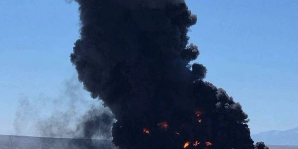 B-52 рухнул: 8 членов экипажа погибли, аэродром закрыт. Что произошло?