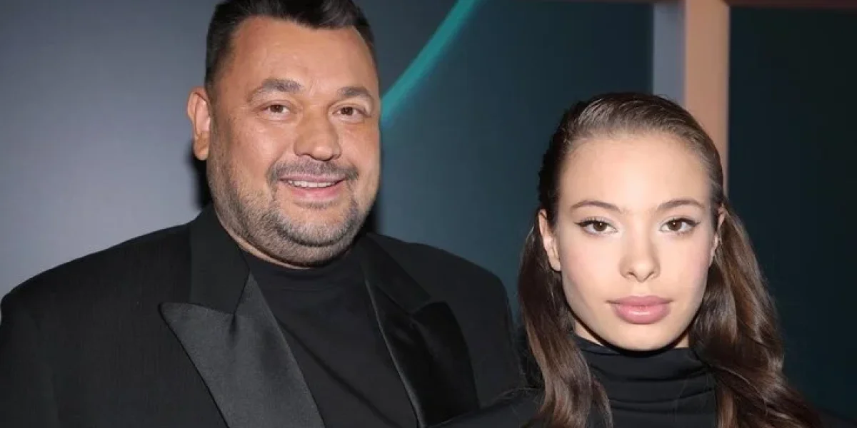 Дочь Сергея Жукова перешла на домашнее обучение из-за травли в школе » Интересная Россия Дочь Сергея Жукова перешла на домашнее обучение из-за травли в школе » Интересная Россия