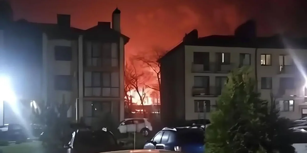 Взрывы в Таганроге и Ростове 25 июля 2026: что известно об атаке БПЛА Взрывы в Таганроге и Ростове 25 июля 2026: что известно об атаке БПЛА