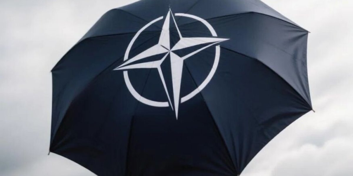 &laquo;Зонтик&raquo; не спасёт: Галузин пригрозил Латвии за удары по России