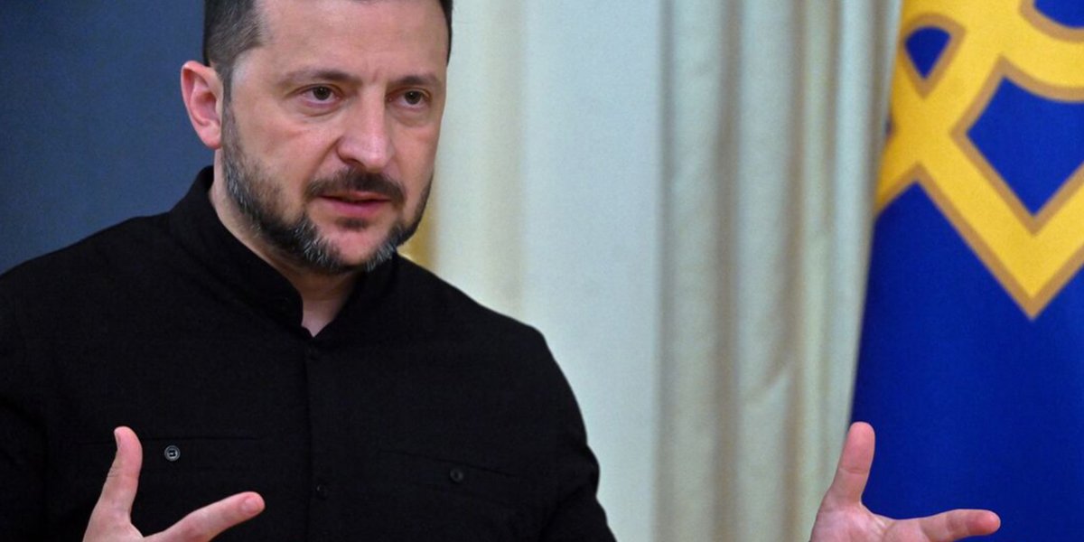 Зеленский попросил помощи у Запада после массированного удара ВС РФ по Украине: сводка СВО 30.07.2026 от Юрия Подоляки Зеленский попросил помощи у Запада после массированного удара ВС РФ по Украине: сводка СВО 30.07.2026 от Юрия Подоляки