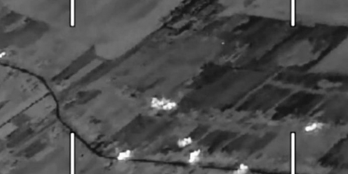 Под Киевом горит аэродром &laquo;Птах Мадьяра&raquo;, откуда били дронами по Москве: сводка СВО от Юрия Подоляки 17.08.2026