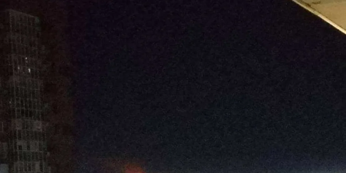 Взрывы в Воронеже сегодня, 11.08.2026: атака БПЛА на область, эвакуация складов в Новой Усмани — последние новости Взрывы в Воронеже сегодня, 11.08.2026: атака БПЛА на область, эвакуация складов в Новой Усмани — последние новости