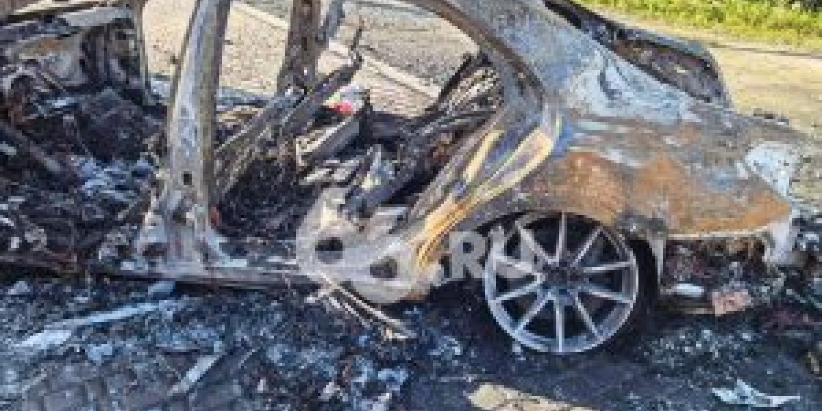 Появилось видео подрыва Mercedes главы «Уралдронзавода»: директор в реанимации, водитель погиб (ФОТО, ВИДЕО) Появилось видео подрыва Mercedes главы «Уралдронзавода»: директор в реанимации, водитель погиб (ФОТО, ВИДЕО)