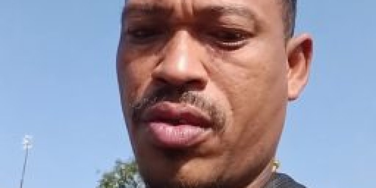 Наемник ВСУ слил в Сеть кадры удара ВС РФ по Печенегам: 10 погибших (ФОТО) Наемник ВСУ слил в Сеть кадры удара ВС РФ по Печенегам: 10 погибших (ФОТО)