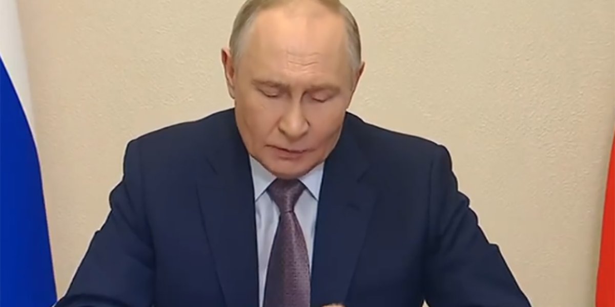 Три секретных указа Путина в день приезда главы ЦРУ: СМИ раскрыли, что могут скрывать документы