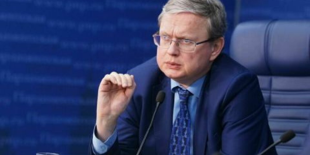 Стоит ли ждать девальвацию рубля осенью, рассказал Делягин Стоит ли ждать девальвацию рубля осенью, рассказал Делягин