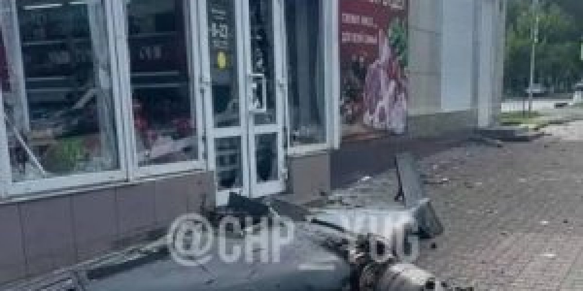 Атака БПЛА под Геленджиком: 6 человек погибли на пляже, включая трех детей (ФОТО) Атака БПЛА под Геленджиком: 6 человек погибли на пляже, включая трех детей (ФОТО)