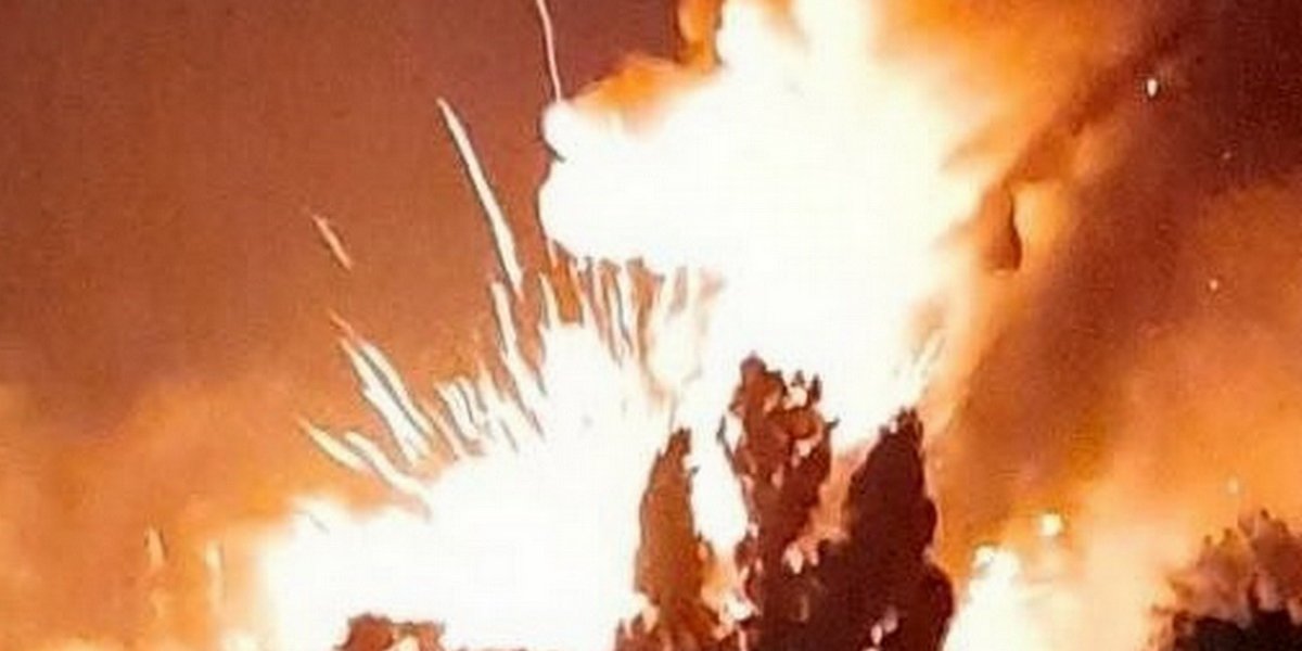 Мощнейшие прилеты по Одессе попали на видео — сводка СВО от Юрия Подоляки 23.08.2026 (ВИДЕО) Мощнейшие прилеты по Одессе попали на видео — сводка СВО от Юрия Подоляки 23.08.2026 (ВИДЕО)
