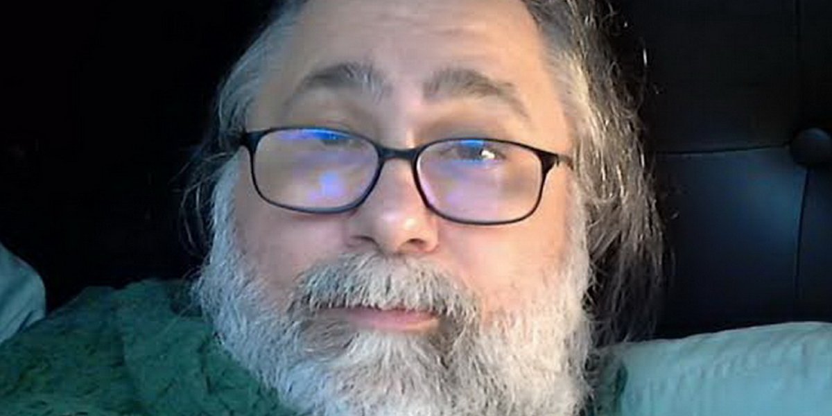 «Совсем нет денег»: автор хита «Я убью тебя, лодочник» Профессор Лебединский оформил инвалидность в США и будет получать госпомощь «Совсем нет денег»: автор хита «Я убью тебя, лодочник» Профессор Лебединский оформил инвалидность в США и будет получать госпомощь