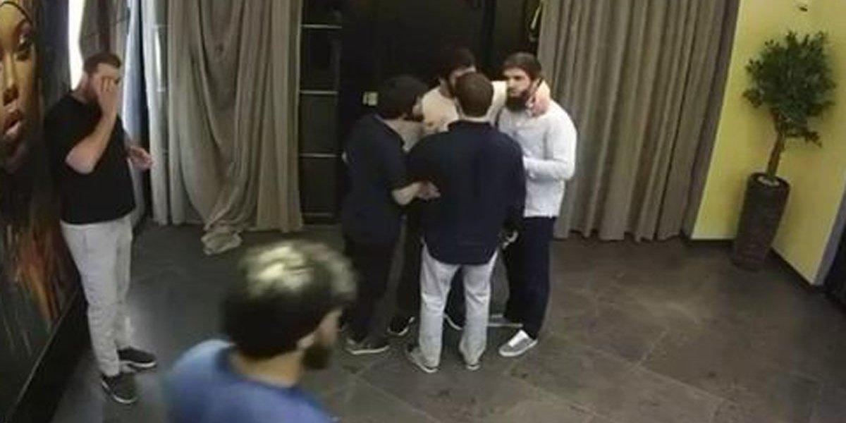 Драка члена сборной России по вольной борьбе с охранниками попала на видео (ВИДЕО)