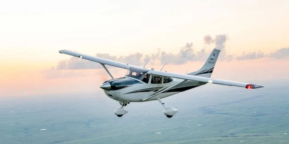 Cessna 182 пропала с радаров в Иркутской области: последние координаты в 13:58, поиски в Бодайбинском районе, на борту два человека Cessna 182 пропала с радаров в Иркутской области: последние координаты в 13:58, поиски в Бодайбинском районе, на борту два человека