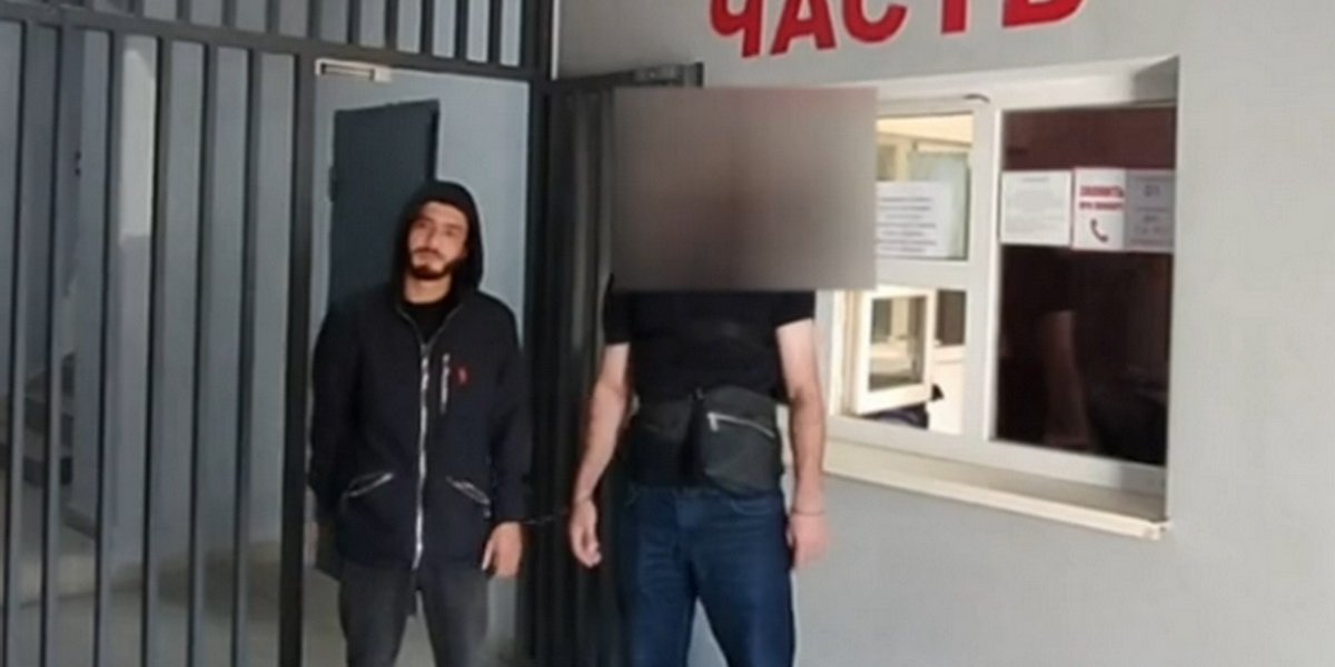 «Спрятал тело в ущелье»: рецидивист расправился с российской туристкой в Абхазии (ВИДЕО) «Спрятал тело в ущелье»: рецидивист расправился с российской туристкой в Абхазии (ВИДЕО)