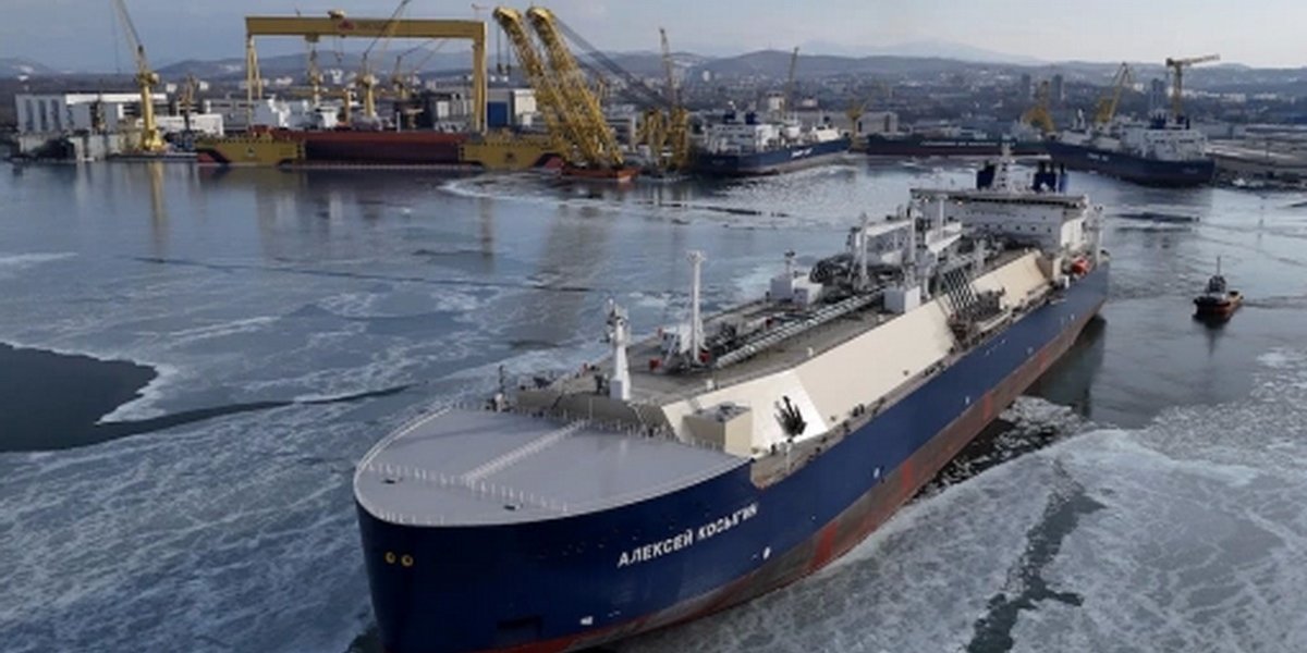 Россия потребовала $1 млрд от южнокорейской верфи за ледокольные газовозы: конфликт разгорелся на фоне нового маршрута через Арктику