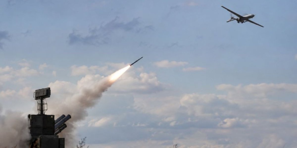 Взрывы в Ростове и Таганроге сегодня 21.09.2026: атака БПЛА на Ростовскую область, что известно, последствия, сводка ПВО Взрывы в Ростове и Таганроге сегодня 21.09.2026: атака БПЛА на Ростовскую область, что известно, последствия, сводка ПВО