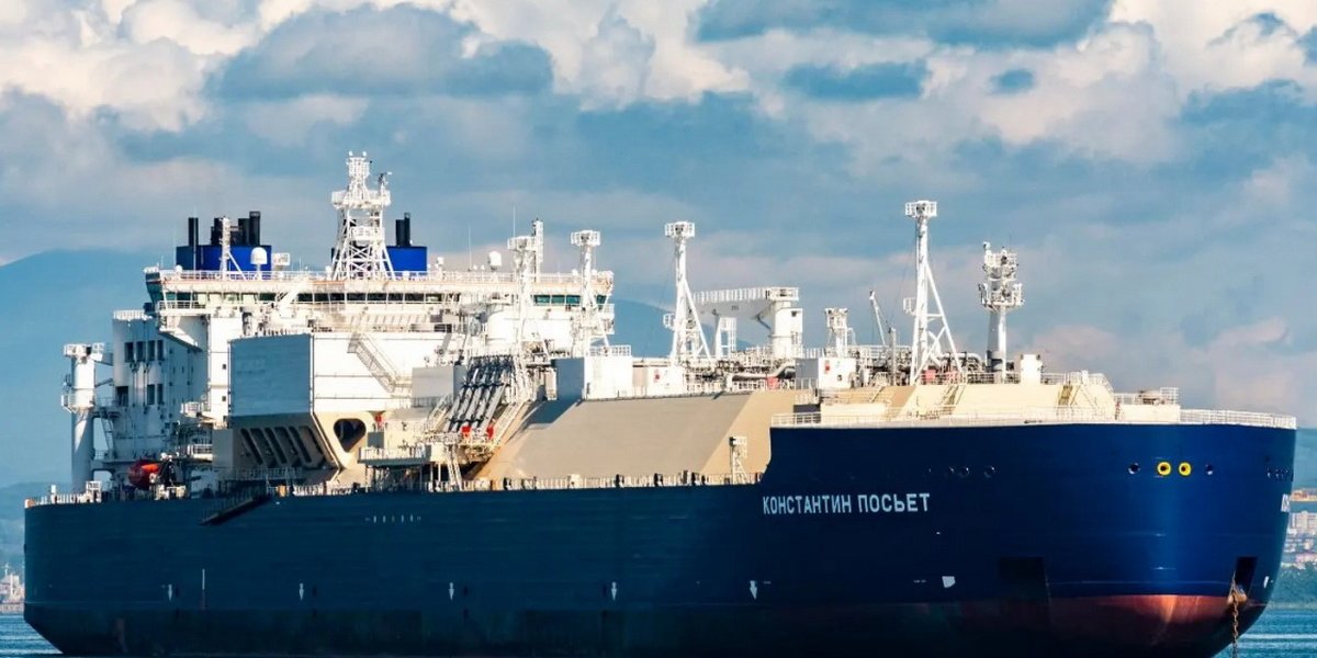 Россия усилила флот «Арктик СПГ-2» после спора с Hanwha на $1 млрд: новый газовоз доставил первую партию СПГ Россия усилила флот «Арктик СПГ-2» после спора с Hanwha на $1 млрд: новый газовоз доставил первую партию СПГ