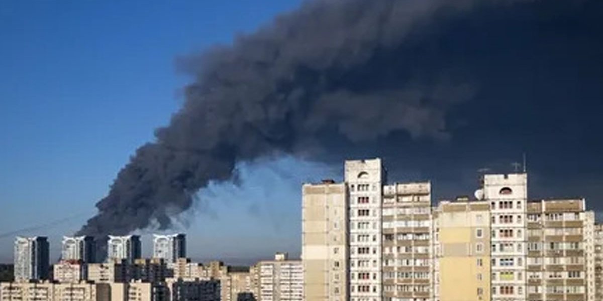 СМИ: беспилотная осада Киевской области длится уже пять дней, логистика ВСУ разбита (ВИДЕО) СМИ: беспилотная осада Киевской области длится уже пять дней, логистика ВСУ разбита (ВИДЕО)