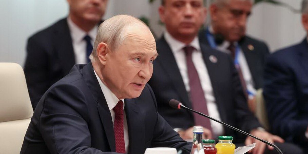 «Может схлопотать и по зубам»: Путин объяснил метафору о косатках и медведях, ответил на слухи о мобилизации и пригрозил Киеву «Может схлопотать и по зубам»: Путин объяснил метафору о косатках и медведях, ответил на слухи о мобилизации и пригрозил Киеву